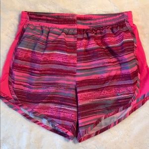 Nike LIKE NEW Dri-fit Tempo Shorts Sz Youth Large